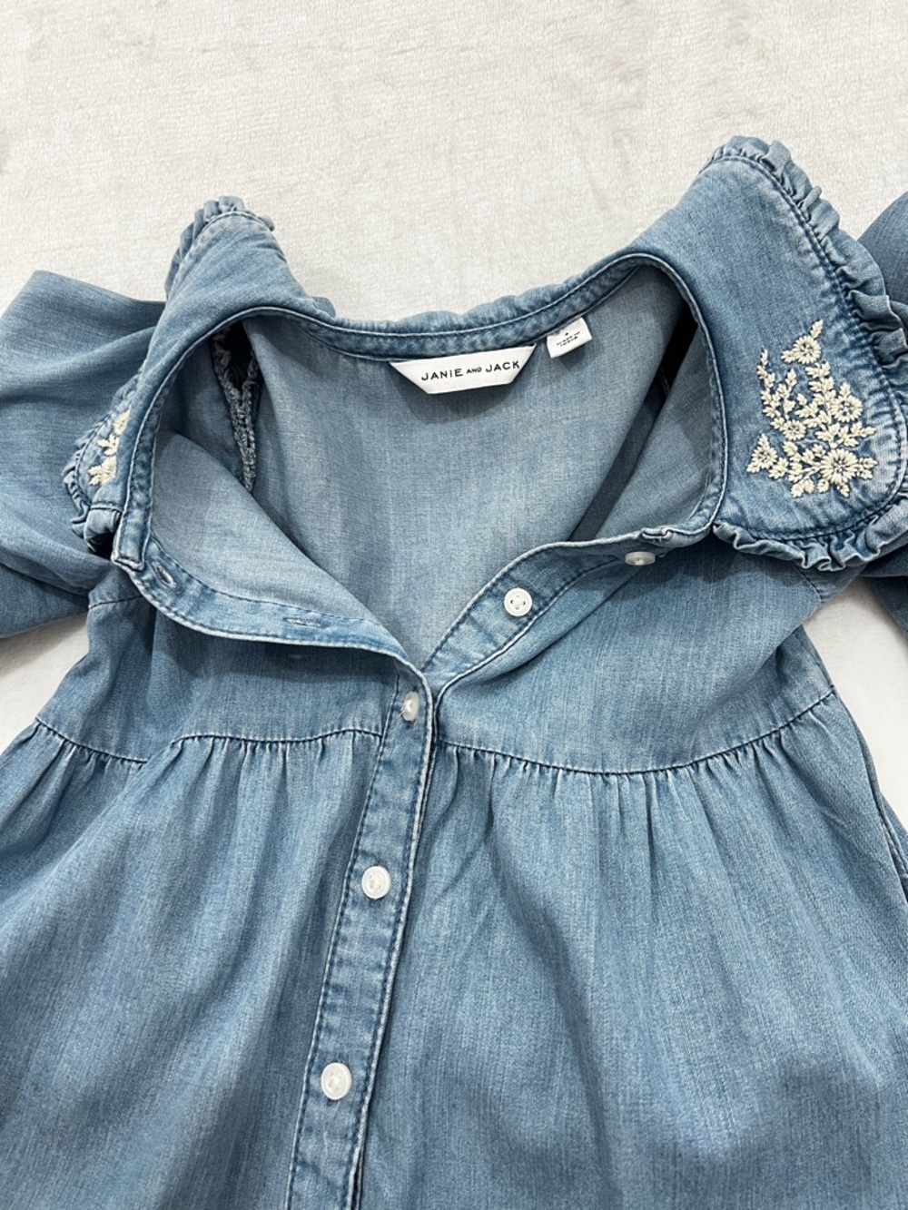 Janie And Jack The Statement Embroidery Collar Dress Soft Denim Girls Size 4 - Picture 3 of 9